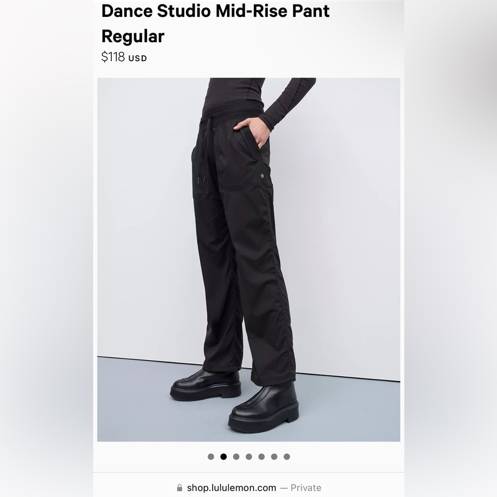 Lululemon Women’s black Dance Studio Mid-Rise Pant
Regular size 8 unlined